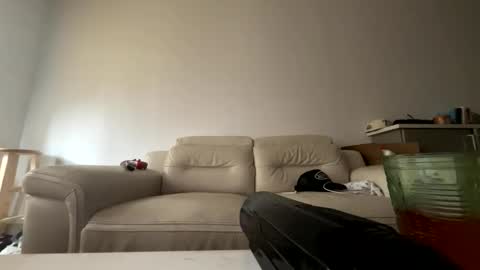 mac21027cock online show from April 9, 9:10 pm