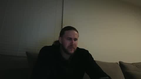 mac_drew online show from February 18, 6:15 am