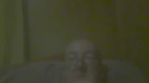 macbewdekan25 online show from May 18, 4:22 pm