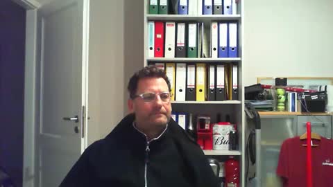 Snapshot of macfly67 chatting on January 28, 10:23 pm macfly67 online show from January 28, 10:23 pm