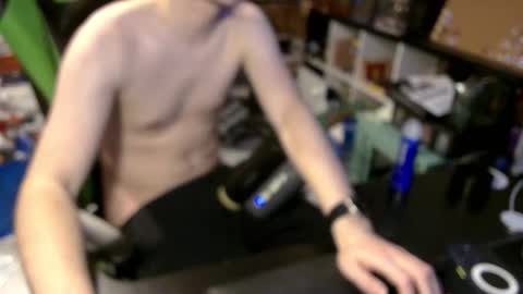 macgargan69 online show from January 12, 6:56 pm