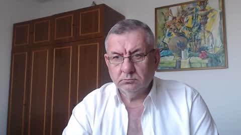 Macho online show from April 5, 3:30 pm