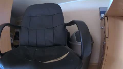 Snapshot of mackenss20 chatting on September 18, 10:50 am Makan online show from September 18, 10:50 am