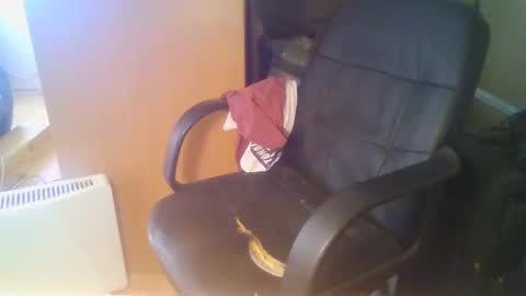 Snapshot of mackenss20 chatting on September 27, 8:01 am Makan online show from September 27, 8:01 am