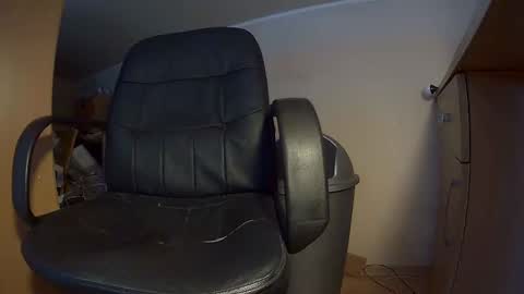 Snapshot of mackenss20 chatting on March 7, 12:23 pm Makan online show from March 7, 12:23 pm