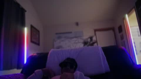 MackinCaliAllDay online show from October 28, 10:07 am