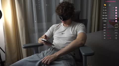 Mike XMaestro 3369 online show from September 13, 7:37 pm