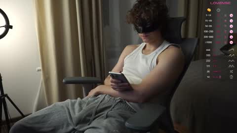 Mike XMaestro 3369 online show from November 13, 1:49 pm