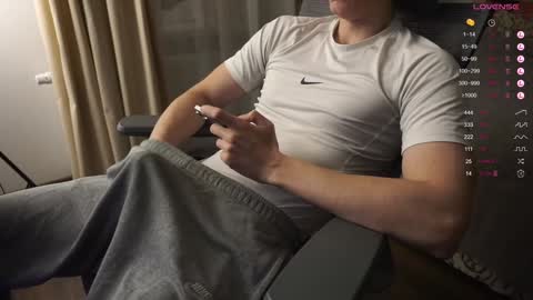 Mike XMaestro 3369 online show from January 5, 3:45 pm