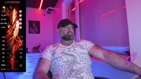 Magabear online show from June 17, 6:42 pm