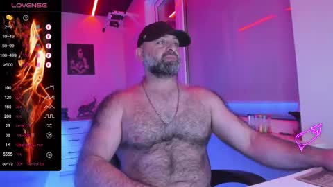 Magabear online show from June 18, 8:25 pm