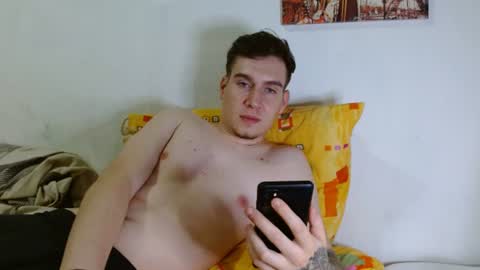magic_fantasy77 online show from August 1, 11:26 pm
