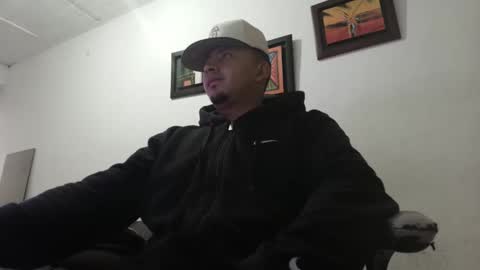 magic_milk23 online show from September 19, 10:59 am