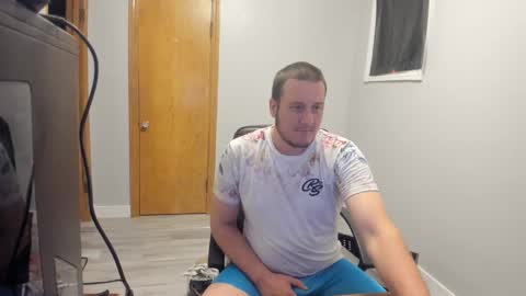 Snapshot of magicman176 chatting on October 26, 1:02 pm Magic176 online show from October 26, 1:02 pm