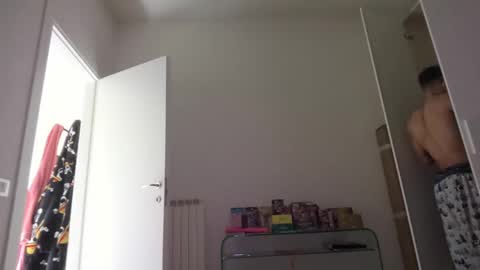 Snapshot of magicsempai chatting on January 17, 11:59 am Magicsempai online show from January 17, 11:59 am