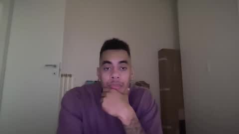 Snapshot of magicsempai chatting on February 25, 11:41 am Magicsempai online show from February 25, 11:41 am