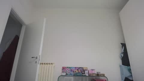 Snapshot of magicsempai chatting on December 13, 11:55 am Magicsempai online show from December 13, 11:55 am