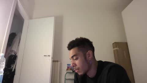 Snapshot of magicsempai chatting on January 27, 11:43 am Magicsempai online show from January 27, 11:43 am