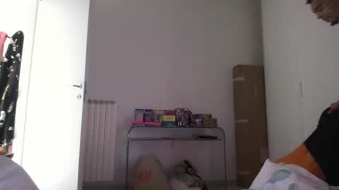 Snapshot of magicsempai chatting on January 13, 11:41 am Magicsempai online show from January 13, 11:41 am