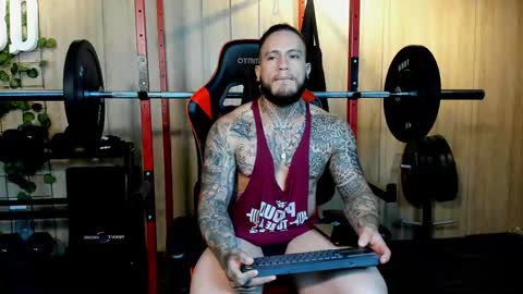 MAGNUS DAHL online show from February 16, 2:54 pm