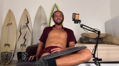 Mack  Makingmoans Twitter online show from June 26, 11:13 am