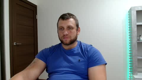 malchyshka online show from December 1, 7:50 pm