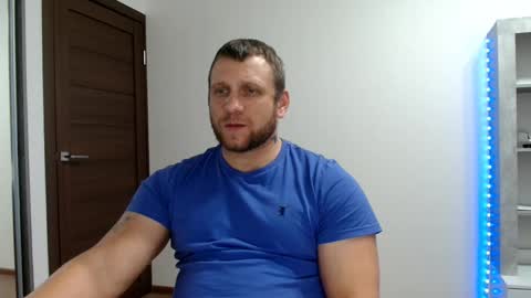 malchyshka online show from November 27, 8:23 pm