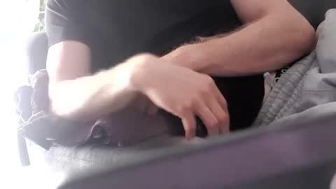 playZhard online show from October 31, 11:13 am