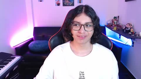 Snapshot of malik_harrison_ chatting on February 27, 3:48 pm Malik  online show from February 27, 3:48 pm