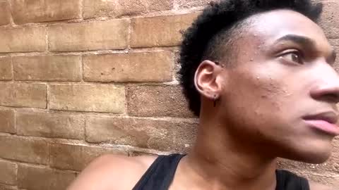 Snapshot of malkongarcia chatting on January 15, 7:12 pm malkongarcia online show from January 15, 7:12 pm