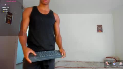 Snapshot of malkongarcia chatting on September 15, 12:13 am malkongarcia online show from September 15, 12:13 am