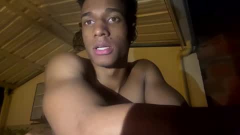 Snapshot of malkongarcia chatting on January 11, 12:01 am malkongarcia online show from January 11, 12:01 am