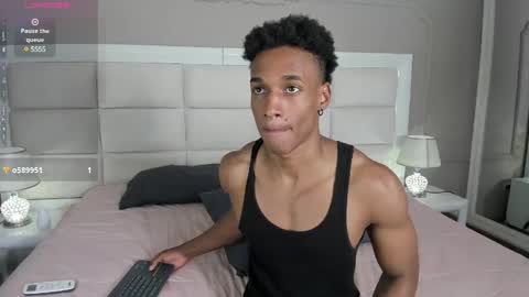 Snapshot of malkongarcia chatting on January 11, 7:49 pm malkongarcia online show from January 11, 7:49 pm