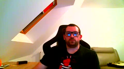 breton online show from January 4, 5:26 pm