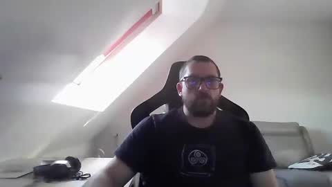 breton online show from February 15, 4:56 pm