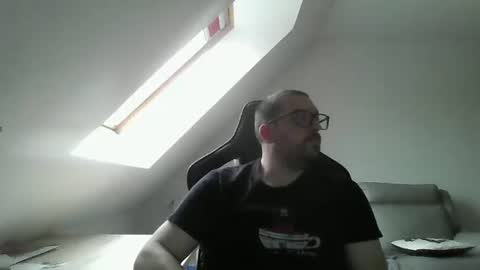 breton online show from January 25, 12:37 pm