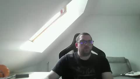 breton online show from January 5, 12:31 pm