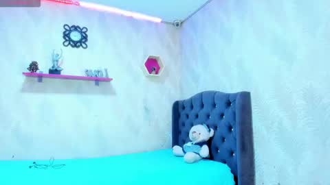 man_san11 online show from December 19, 3:20 pm