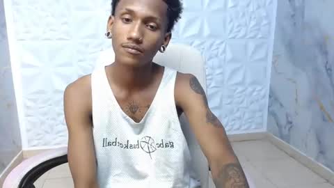 man_sant11 online show from May 16, 5:11 pm