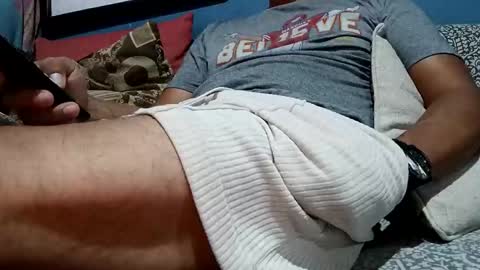 mandrilo7379 online show from May 17, 5:59 am