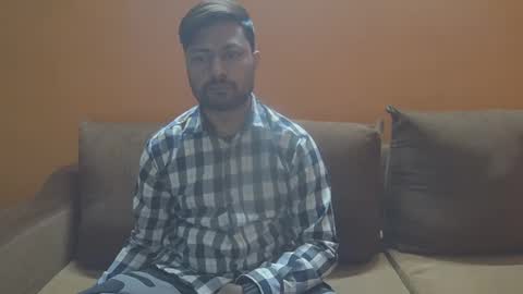 Roshan online show from February 4, 5:23 pm