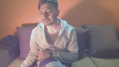 Roshan online show from January 13, 4:51 pm