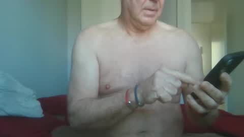 manngrossbite online show from April 7, 8:47 am