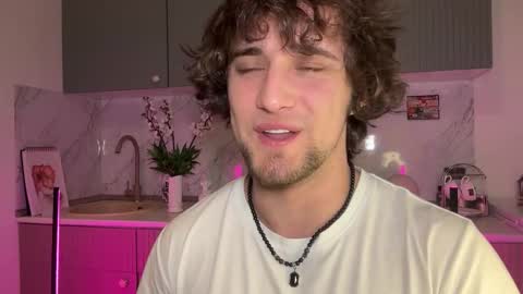 manolein online show from November 4, 6:31 pm