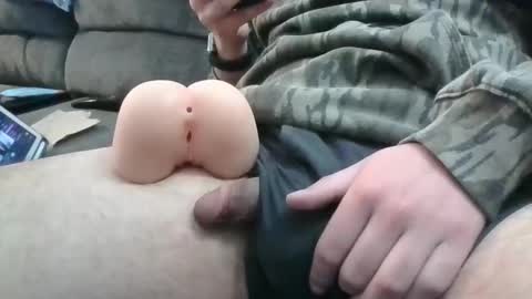 Snapshot of manon69189961 chatting on February 9, 9:39 pm Far Patience2177 online show from February 9, 9:39 pm