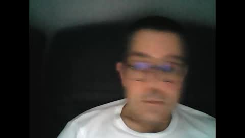 Snapshot of manu5933 chatting on January 8, 1:20 pm manu5933 online show from January 8, 1:20 pm