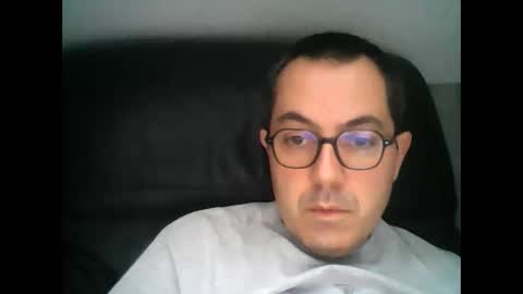 Snapshot of manu5933 chatting on September 24, 12:58 pm manu5933 online show from September 24, 12:58 pm