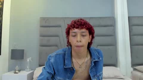 Manuel Rivero online show from February 17, 3:27 am