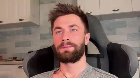 Manussa and Edward online show from March 19, 12:58 am