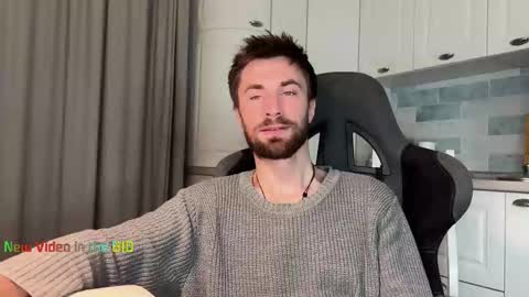 Manussa and Edward online show from February 7, 2:30 am